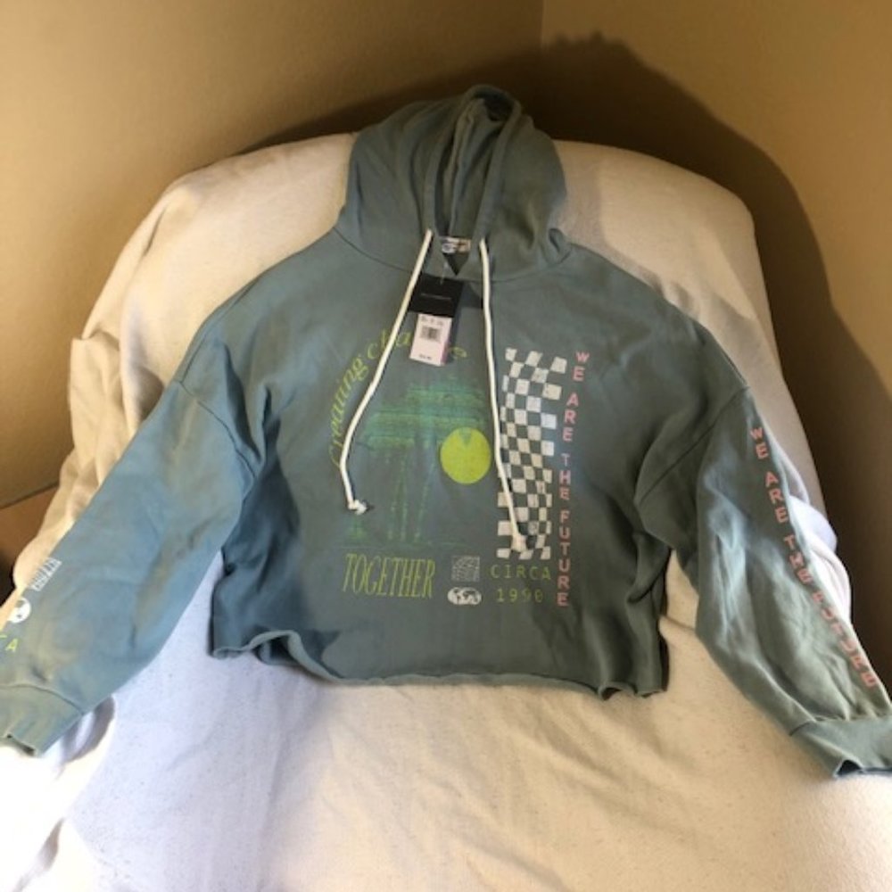 Cropped Hoodie